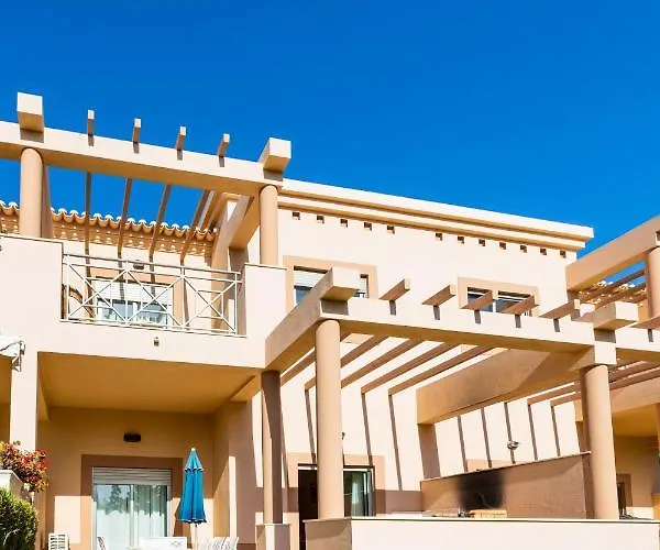 Сasa de vacaciones Casa Colina *